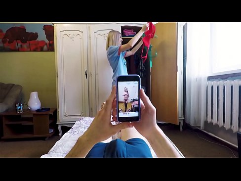 ❤️ A súa irmá fixo correr ao seu irmán xusto antes de que a nai chegase a casa Porno duro en nós ️❤