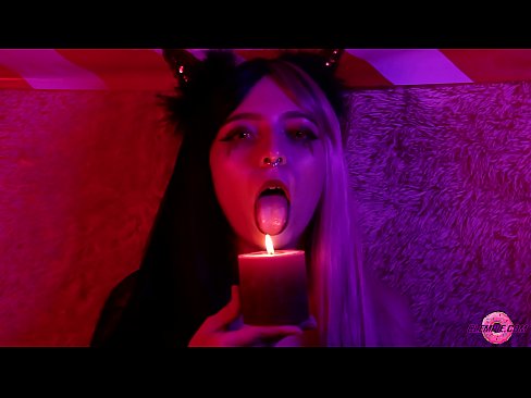 ❤️ Mamada apaixonada de Sexy Succubus con satisfacción bucal Porno duro en nós ️❤